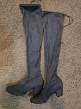 Women’s Over-the-Knee Block Heel Boots - Charcoal